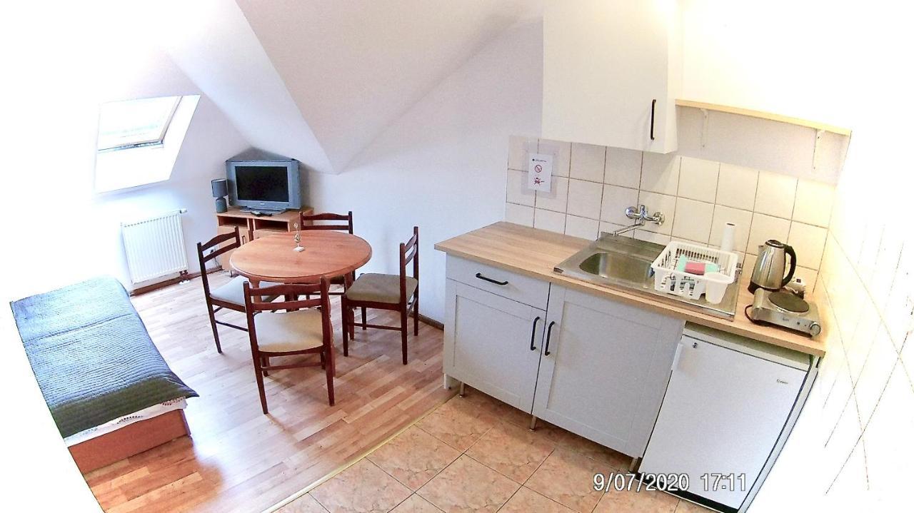 Czarny Bursztyn Apartment Dziwnówek Exterior foto