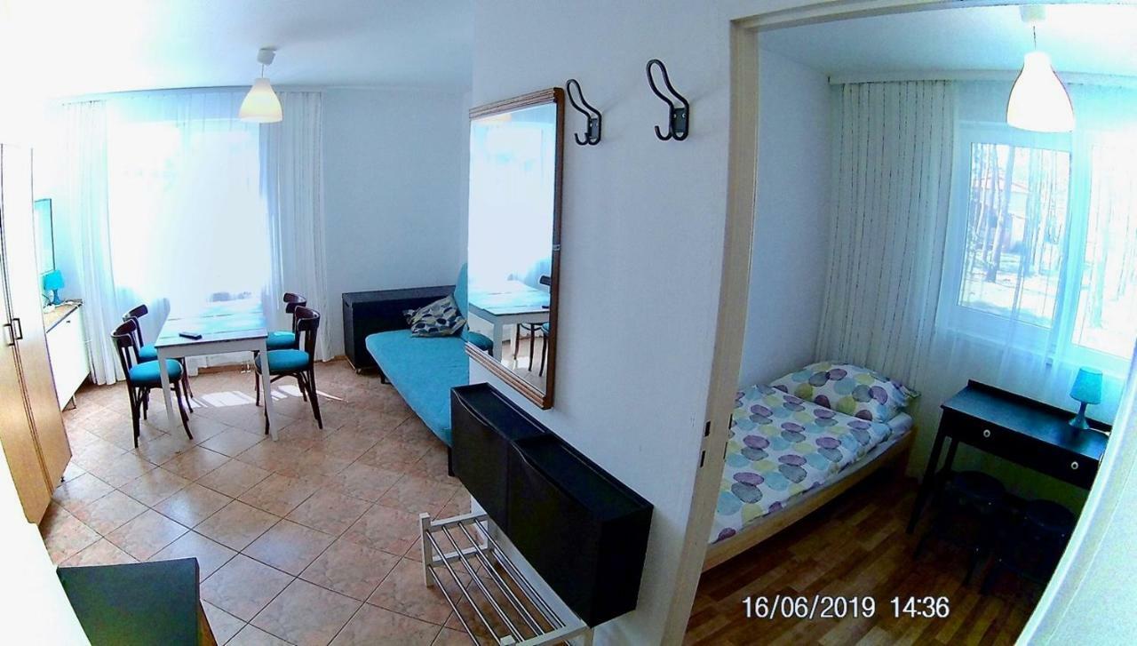 Czarny Bursztyn Apartment Dziwnówek Exterior foto