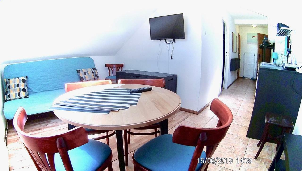 Czarny Bursztyn Apartment Dziwnówek Exterior foto