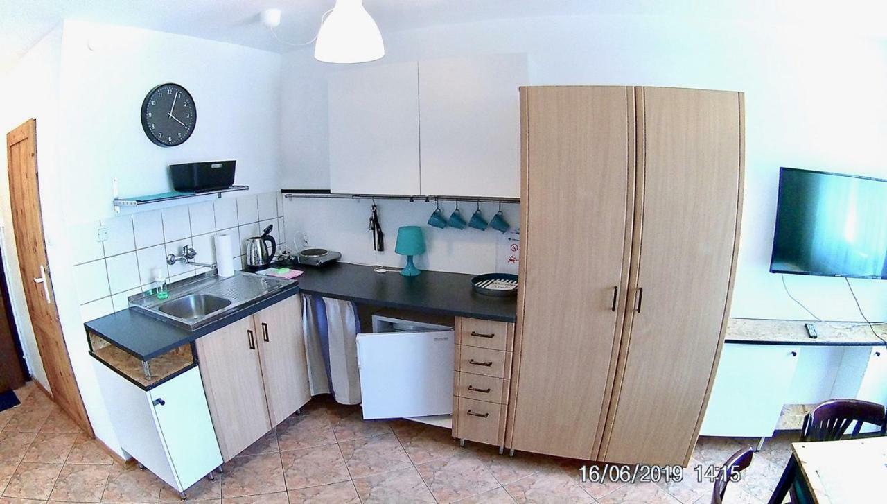 Czarny Bursztyn Apartment Dziwnówek Exterior foto